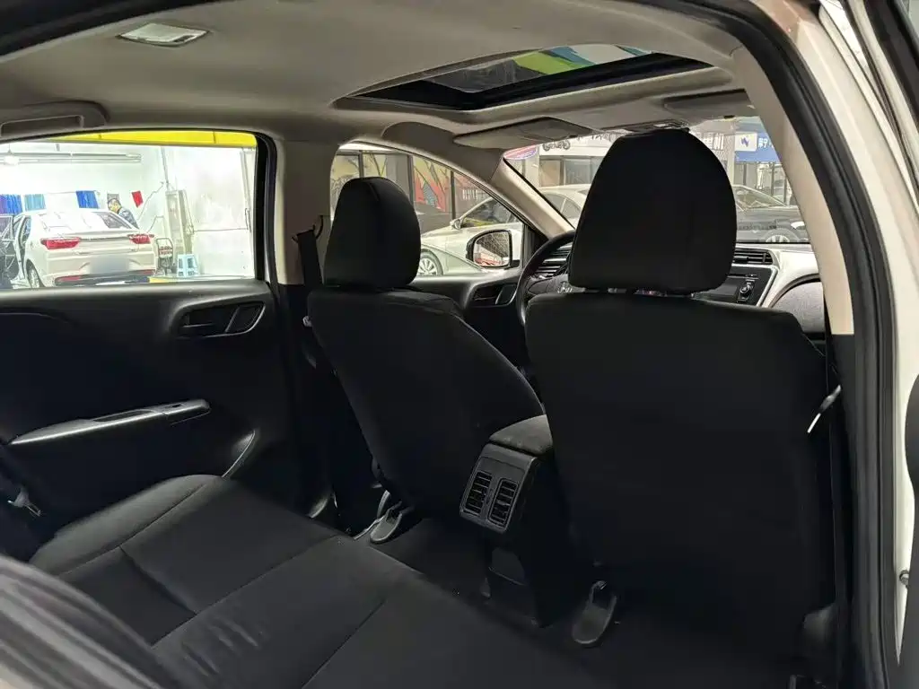 Honda City — миниатюра 11