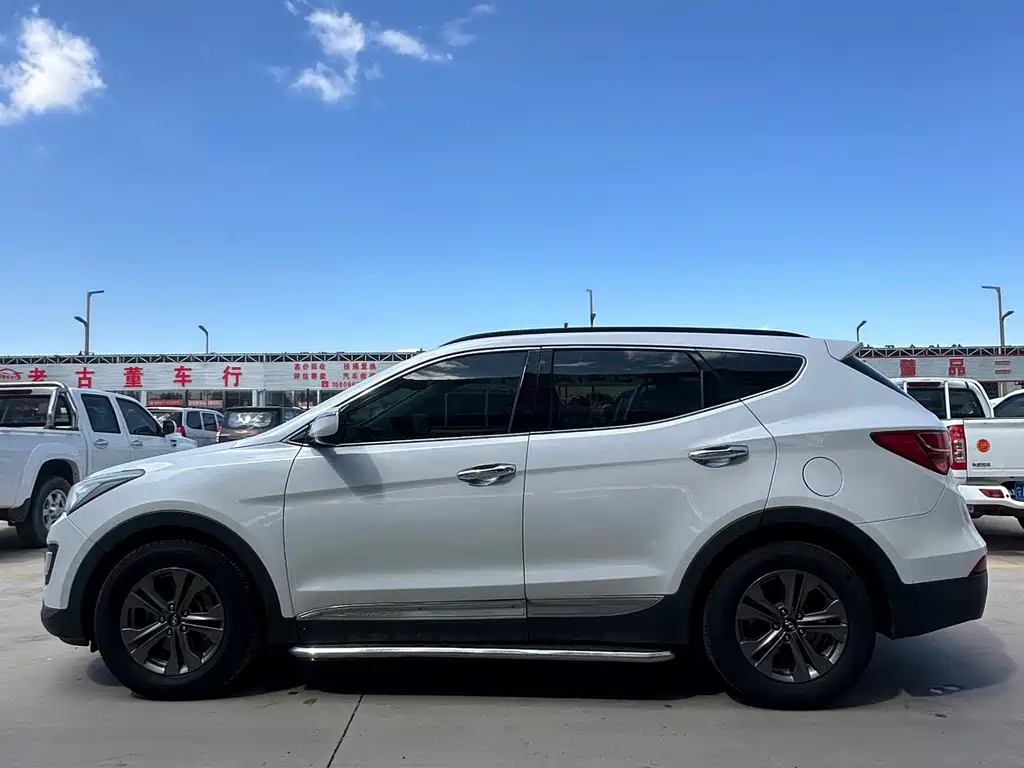Hyundai Santa Fe — миниатюра 4