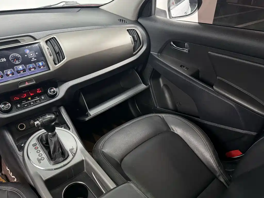 Kia Sportage — миниатюра 8