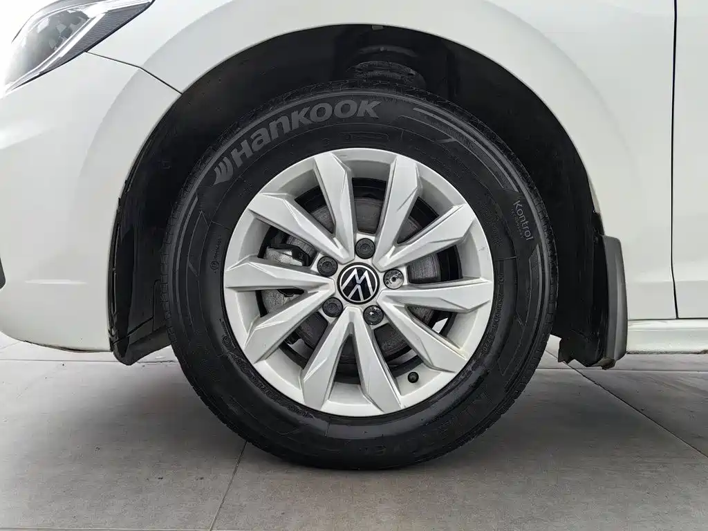 Volkswagen Bora — миниатюра 17