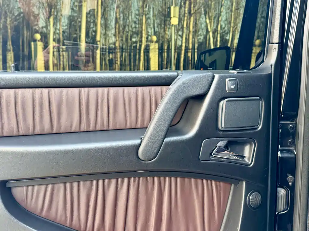 MERCEDES-BENZ G CLASS