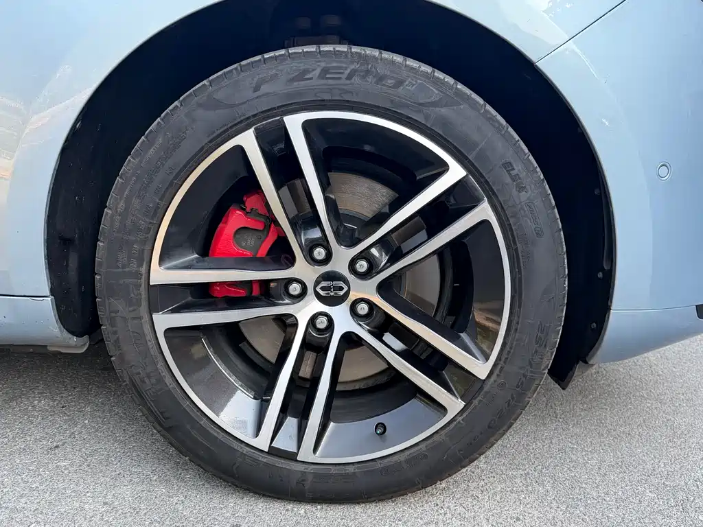 AITO ASK THE WORLD M5