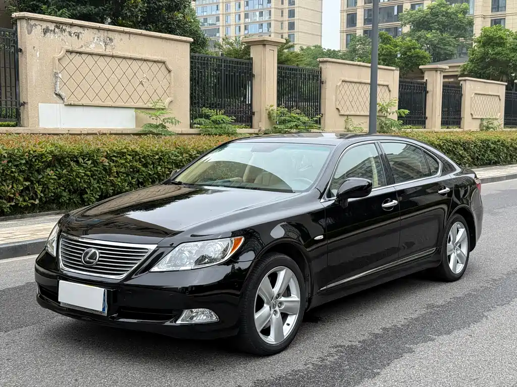 Lexus LS 2006 460L Luxury