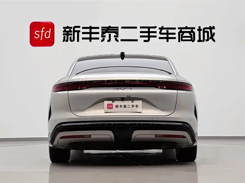 BYD Han L 2025 EV Flagship