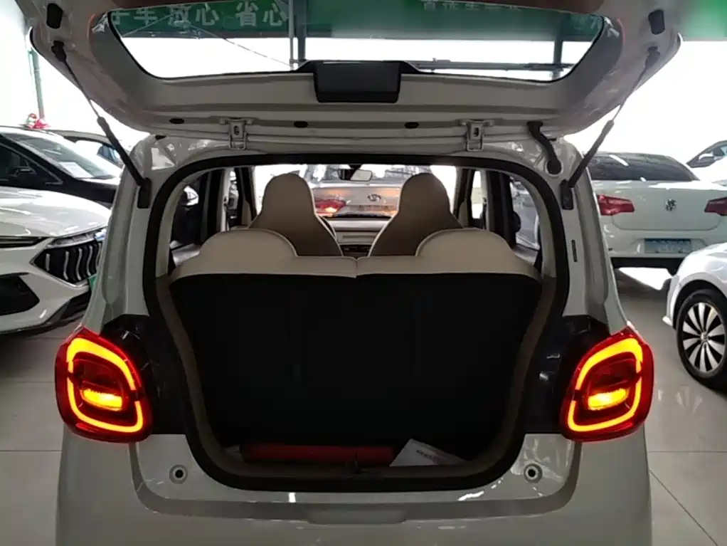 Wuling MINIEV — миниатюра 19