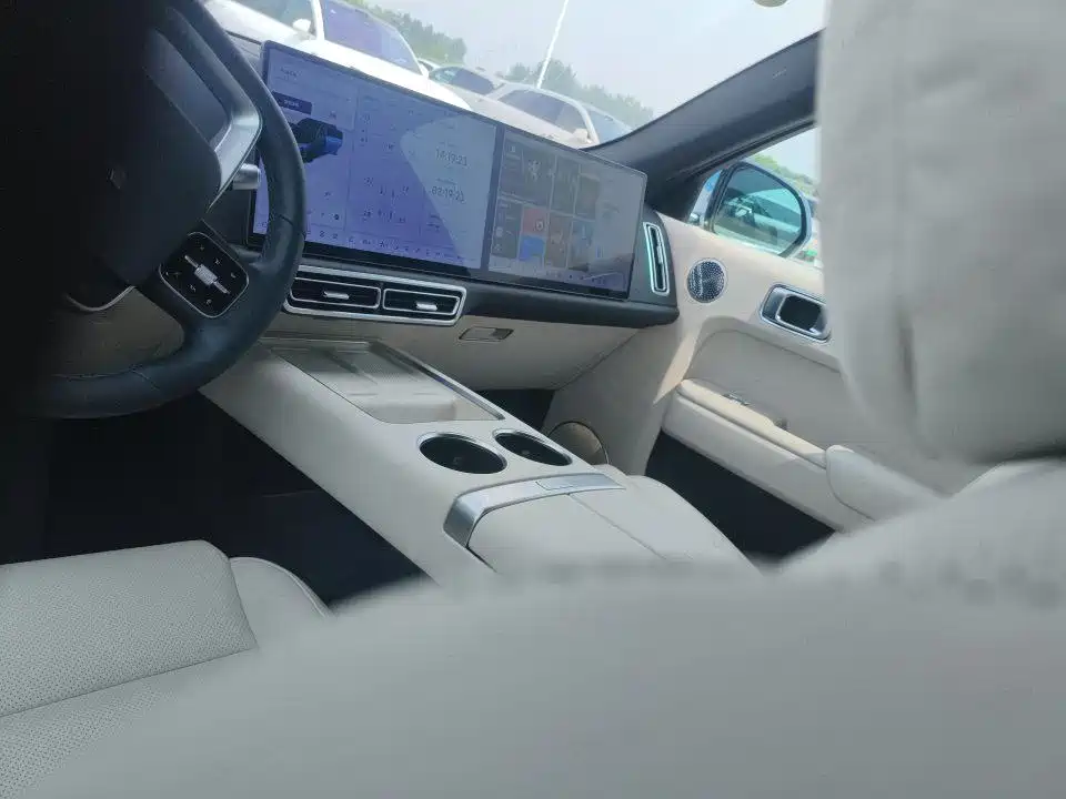 Li Auto L7 2025 Ultra