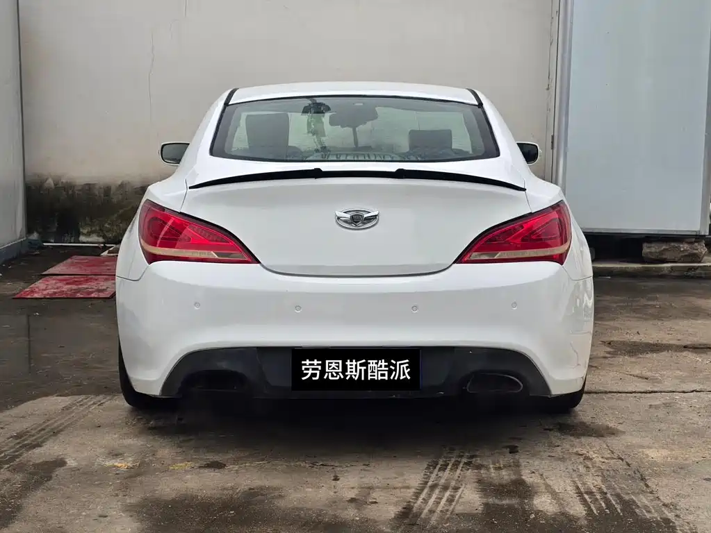 Hyundai Genesis Coupe — миниатюра 14