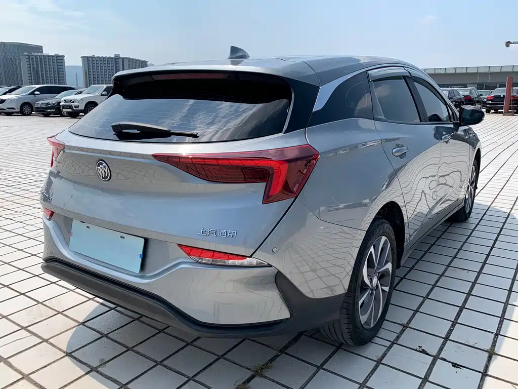 Buick Velite 6 — миниатюра 6