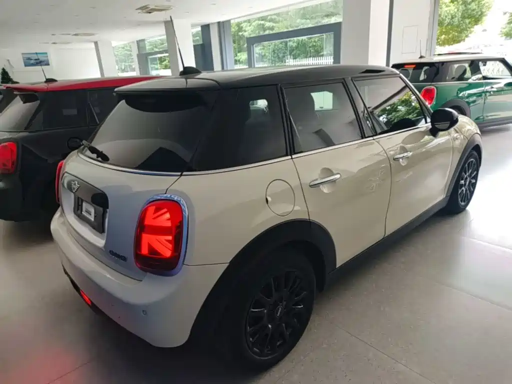 MINI Mini — миниатюра 7