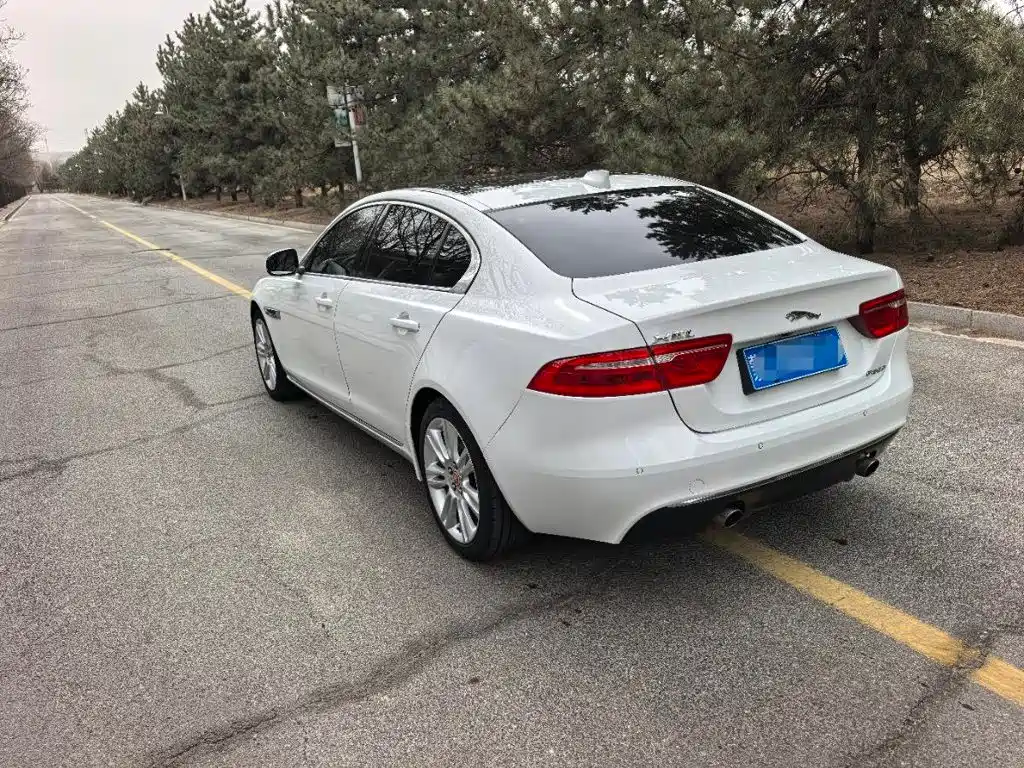 Jaguar XEL — миниатюра 9