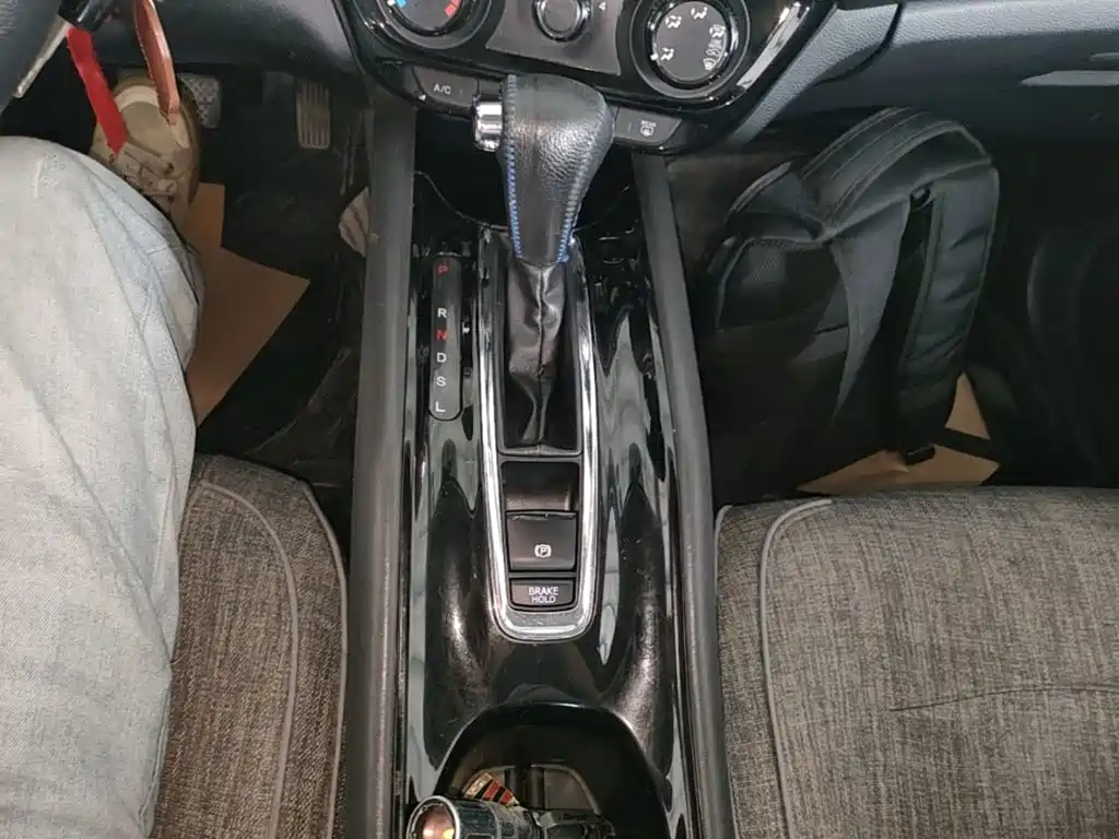 Honda Vezel — миниатюра 14