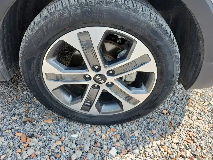 Kia Sportage — миниатюра 6