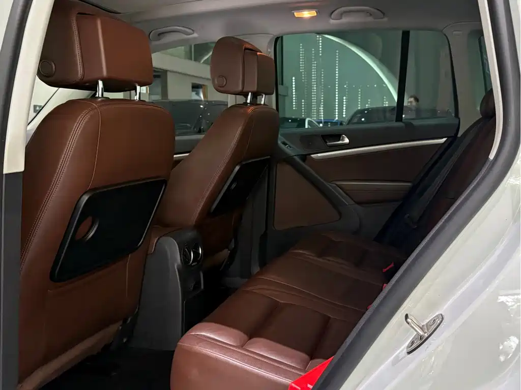 Volkswagen Tiguan — миниатюра 7