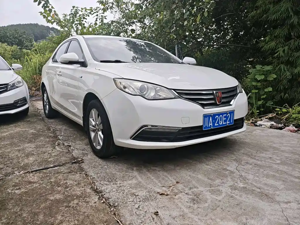 Roewe 360 — миниатюра 2