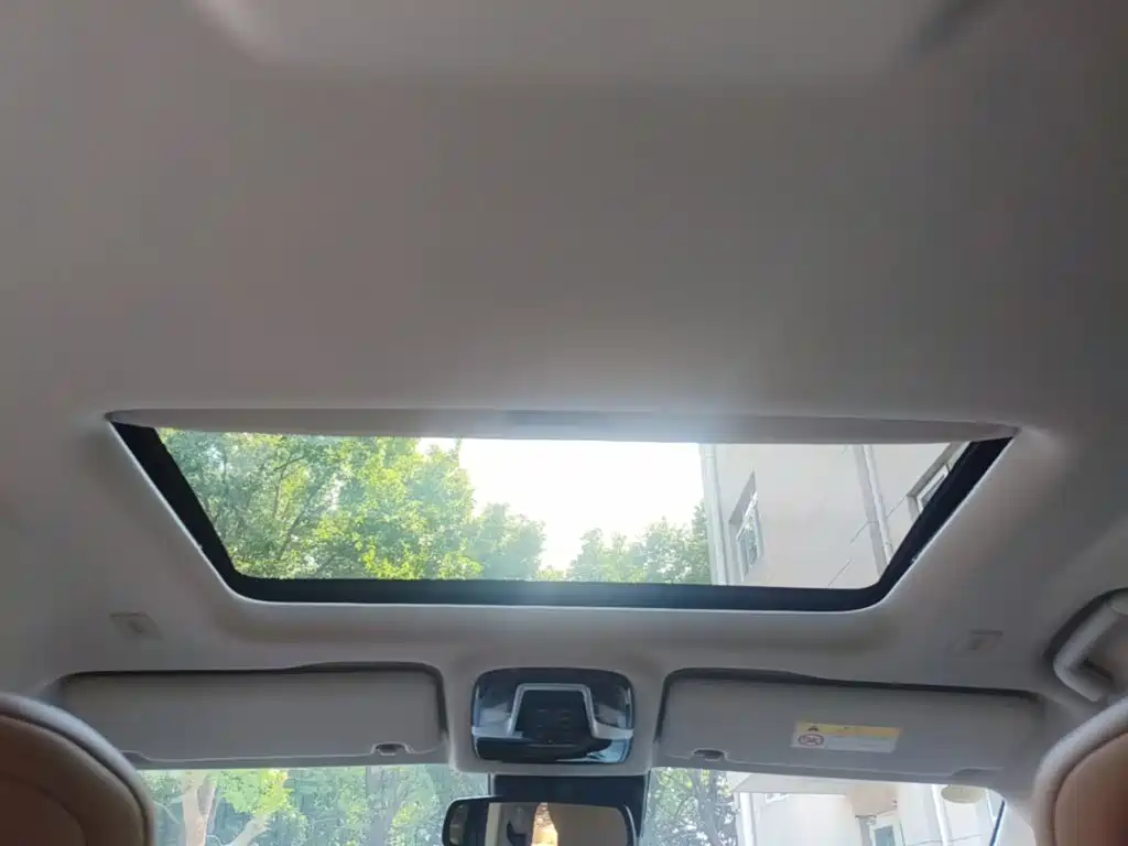 JAC Refine Refine RF8 PHEV — миниатюра 18