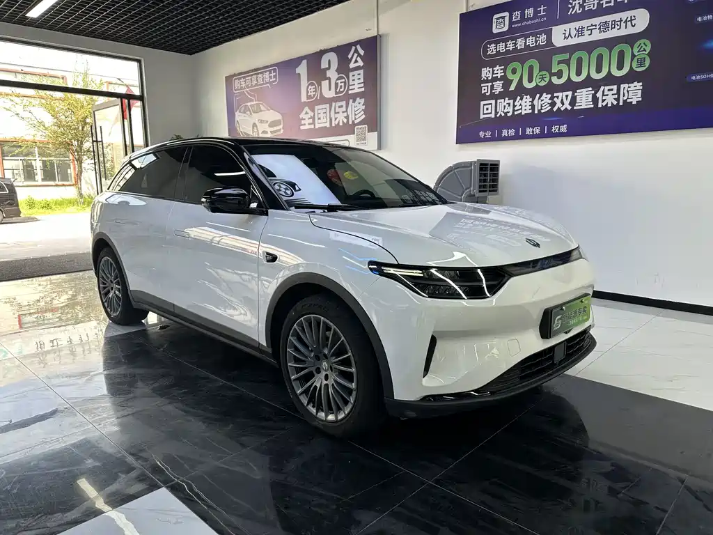 Leapmotor Leapmotor C11 — миниатюра 3