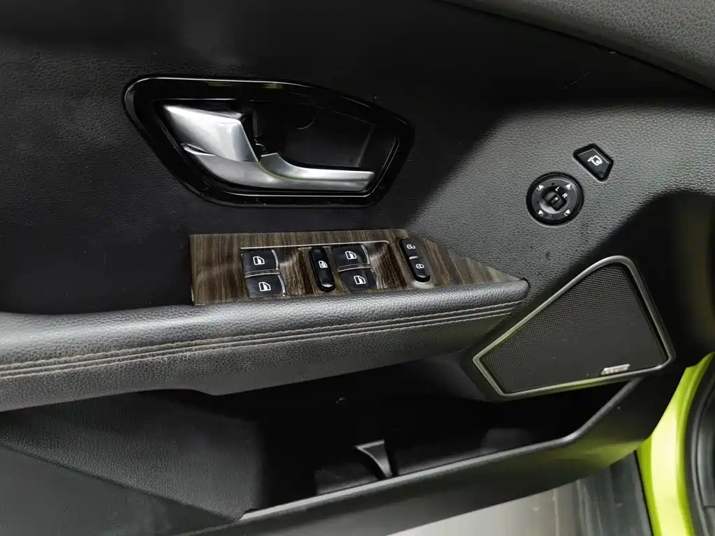 Landwind Landwind X7 — миниатюра 9