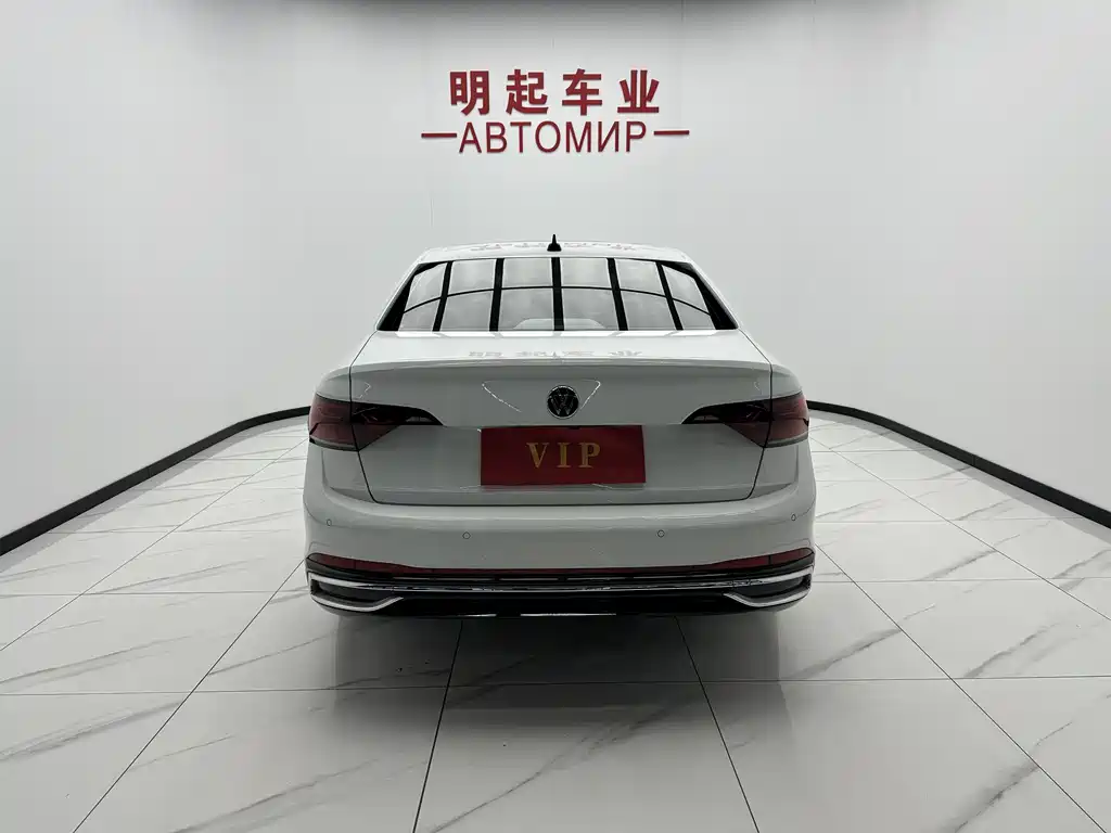 Volkswagen Sagitar 2023 280TSI DSG