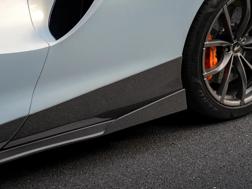 McLaren Artura — миниатюра 24