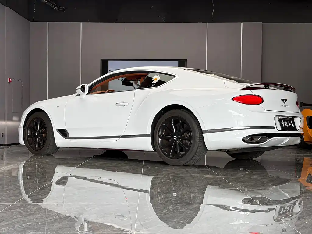 Bentley Continental — миниатюра 6