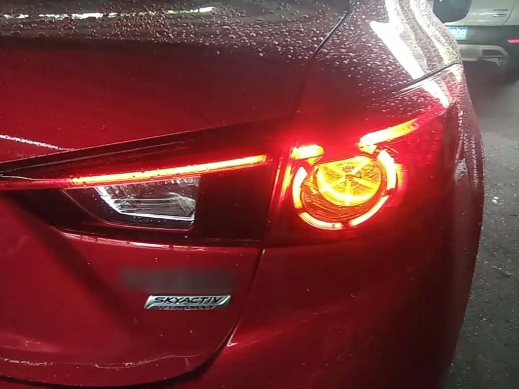 Mazda 3 Axela — миниатюра 8