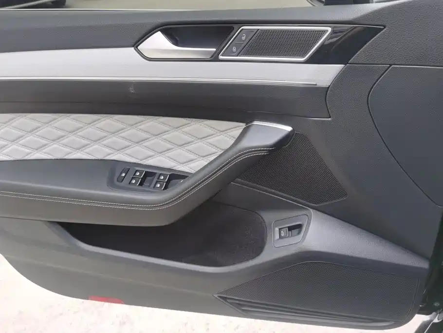 Volkswagen Magotan — миниатюра 7