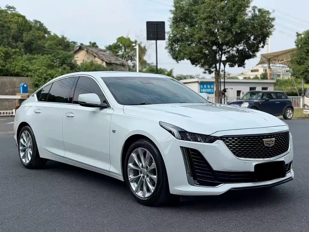 Cadillac CT5 — миниатюра 3