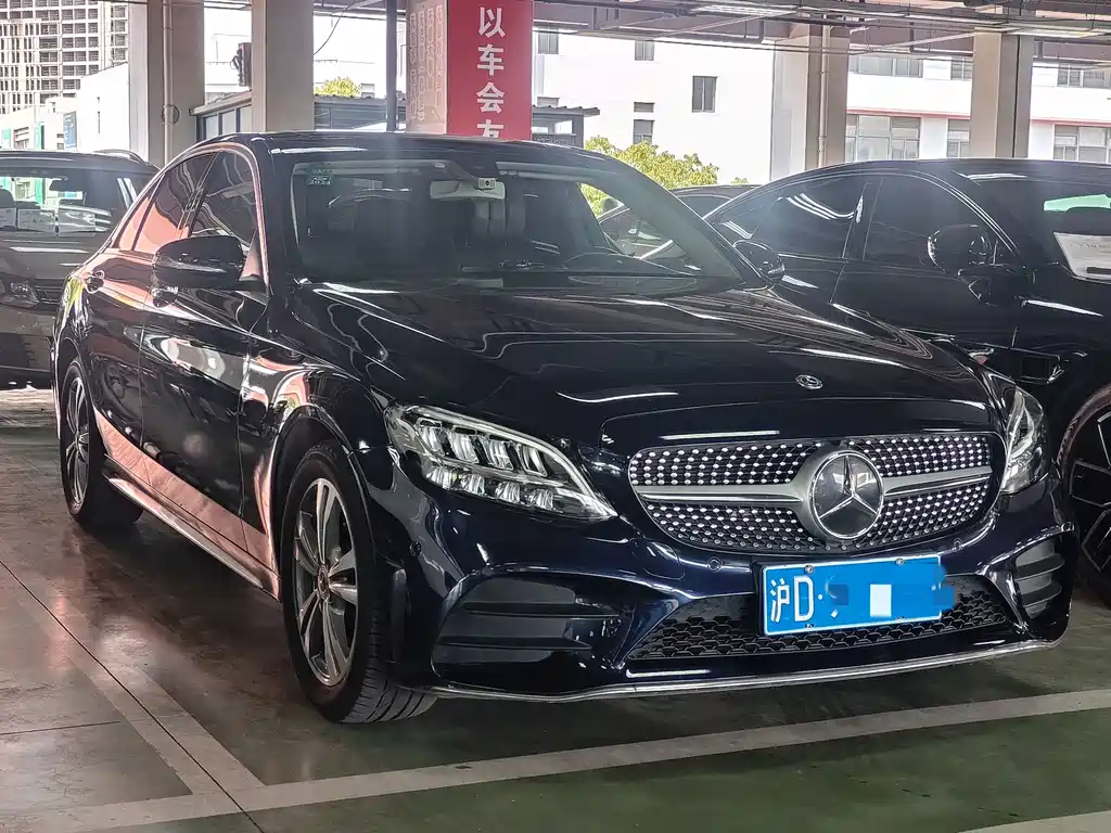 Mercedes-Benz C-Class — миниатюра 3