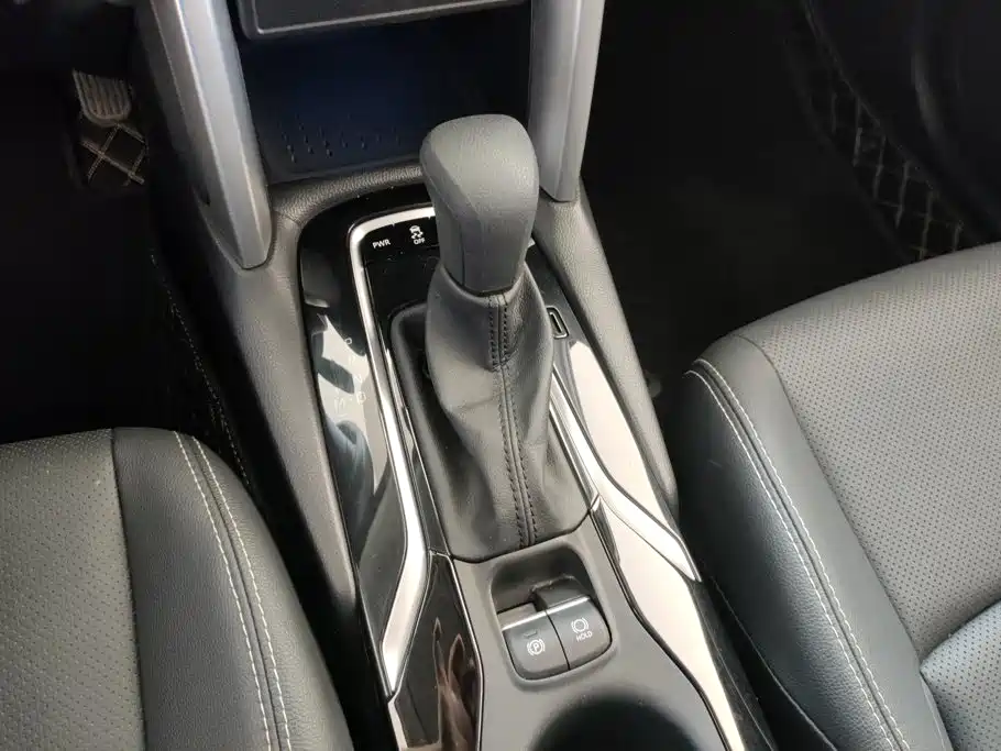 Toyota Frontlander — миниатюра 16