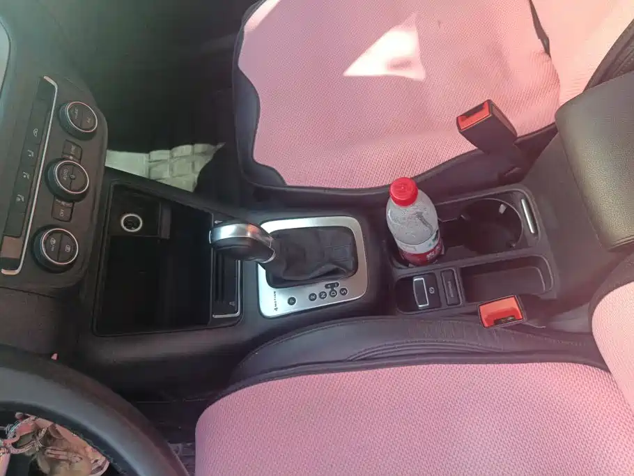 Volkswagen Tiguan — миниатюра 16