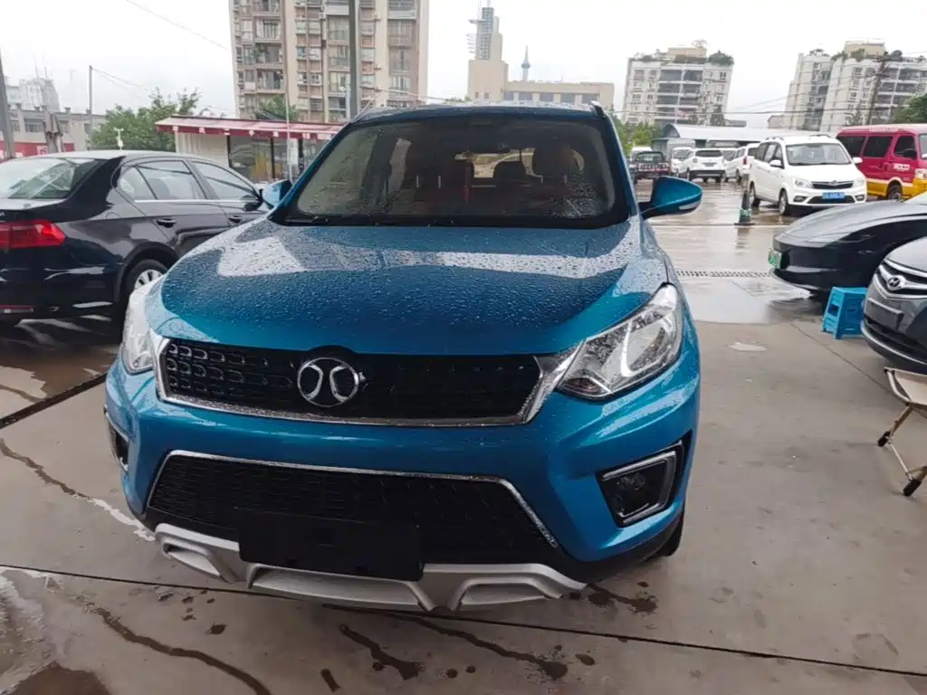 BAIC Senova X35 — миниатюра 3