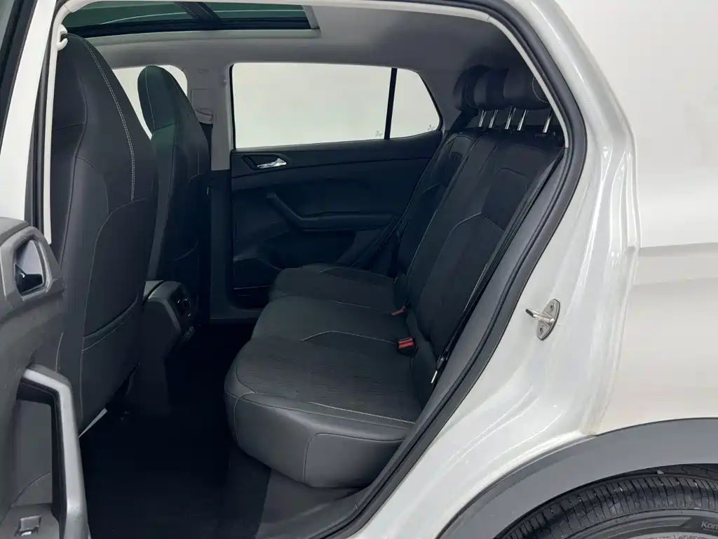 Volkswagen T-Cross — миниатюра 9
