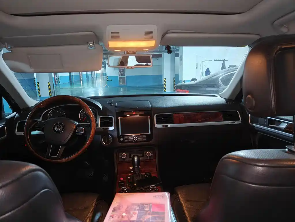 Volkswagen Touareg — миниатюра 8
