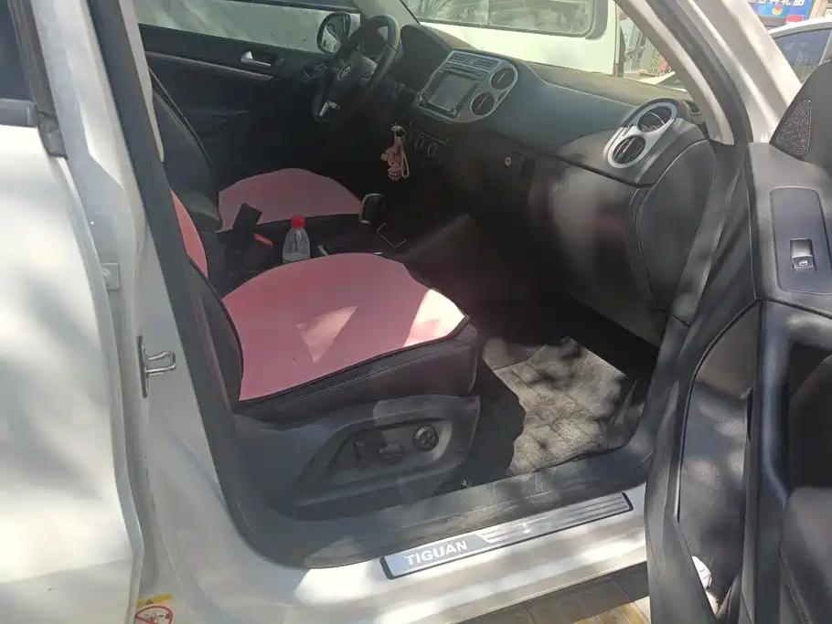 Volkswagen Tiguan — миниатюра 8