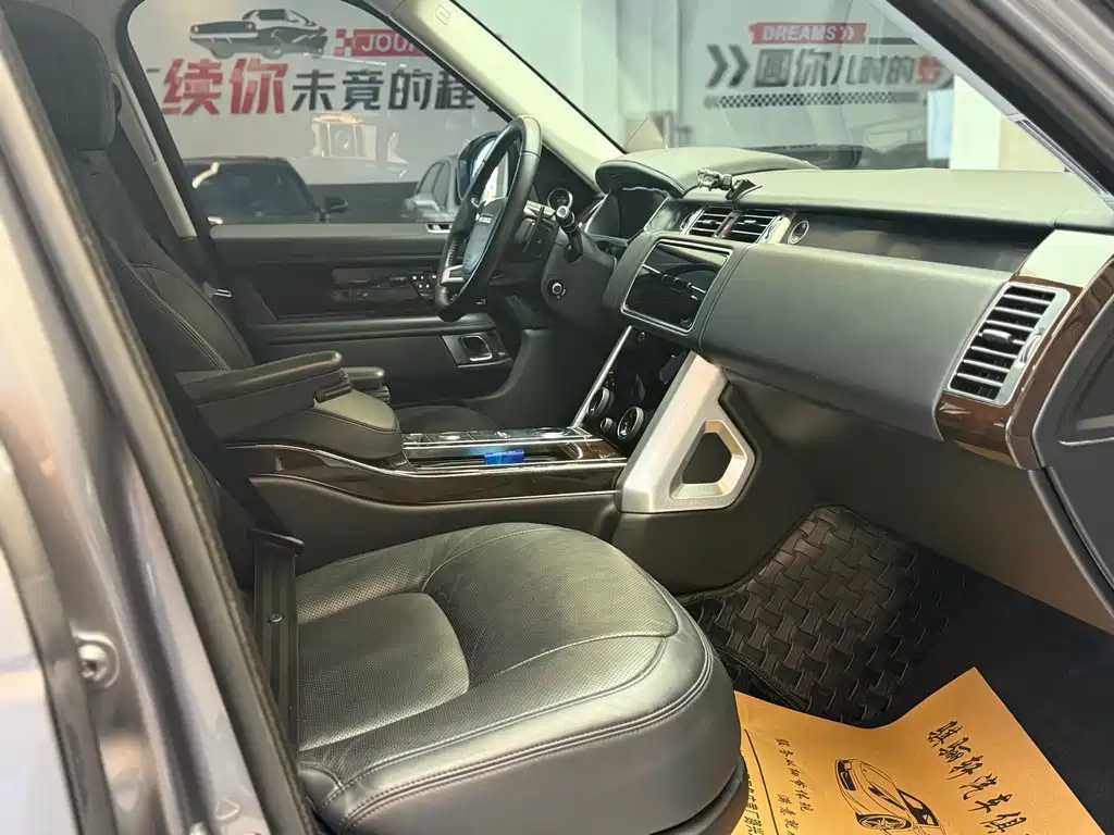 Land Rover Range Rover — миниатюра 7