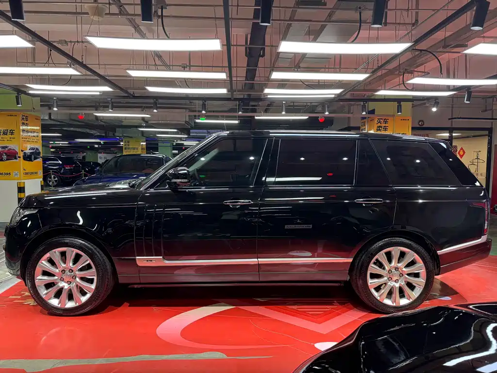 Land Rover Range Rover — миниатюра 4