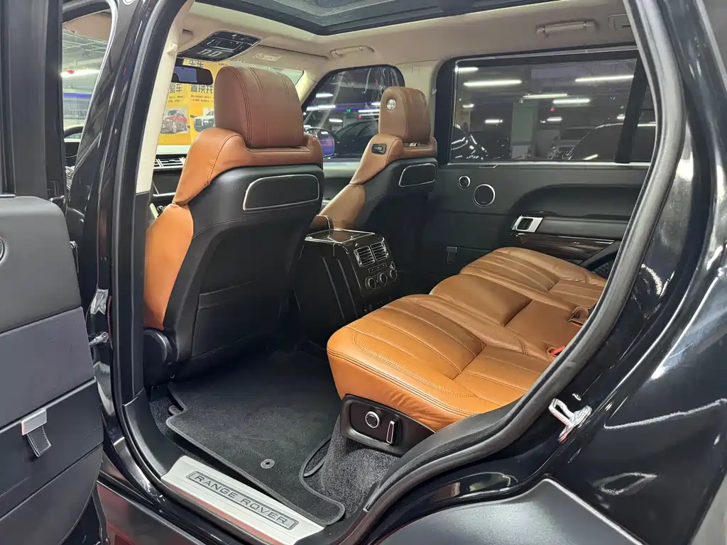 Land Rover Range Rover — миниатюра 47
