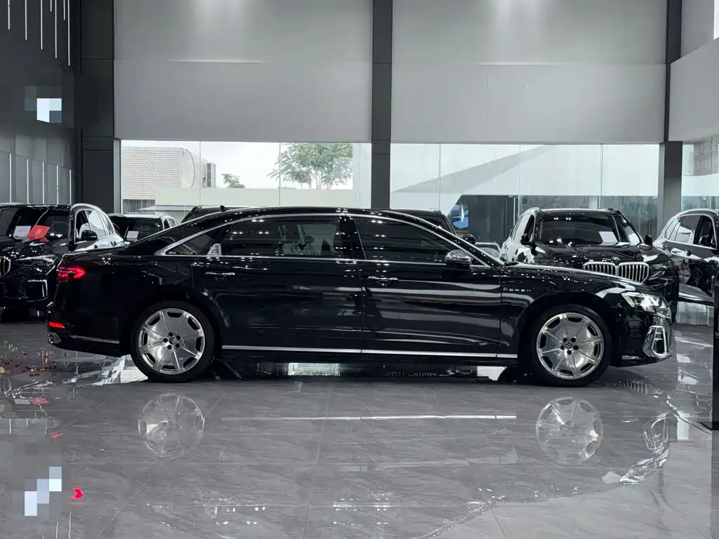 Audi A8 — миниатюра 3