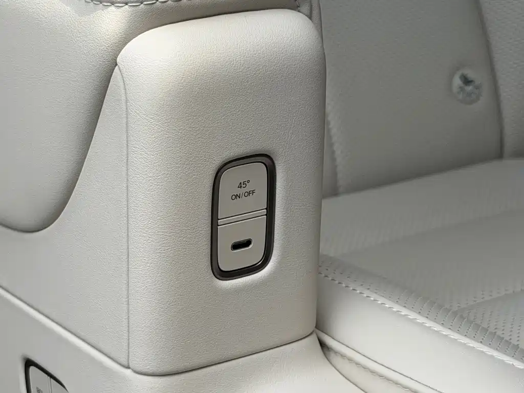 Li Auto Li MEGA — миниатюра 9
