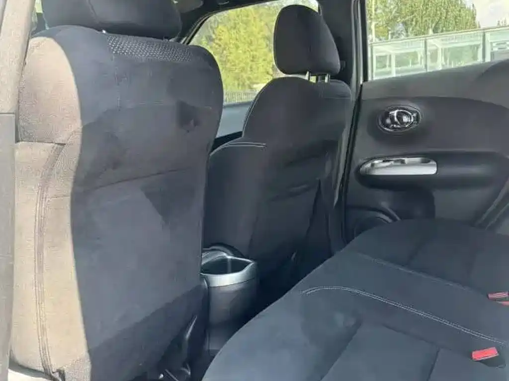 Infiniti ESQ — миниатюра 5