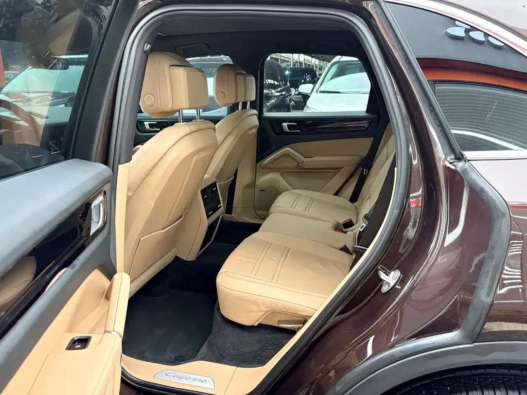 Porsche Cayenne 2018 Cayenne 3.0T