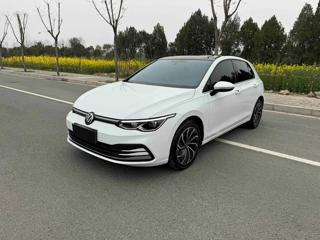 Купить Volkswagen Golf