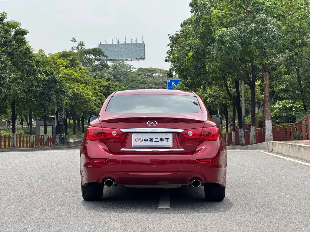 Infiniti Q50 2.0T Comfort Edition, фото 6