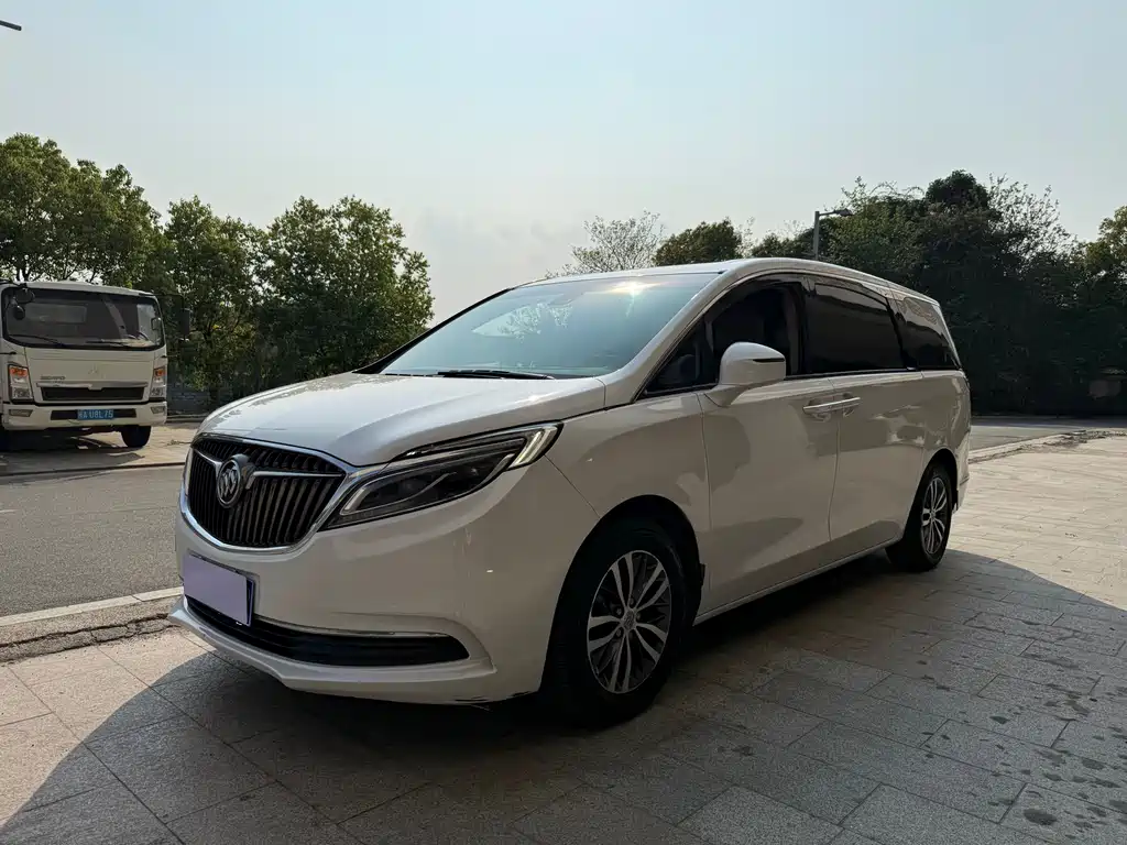 Buick GL8 2018