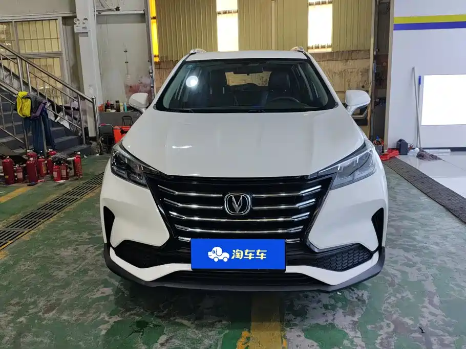Changan CS15 — миниатюра 2