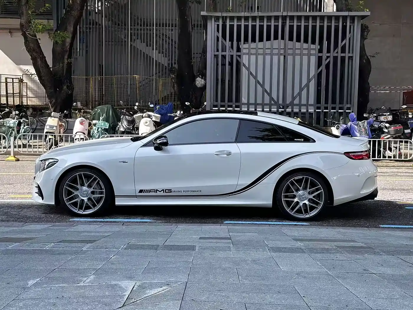 Mercedes-Benz E-Class AMG
