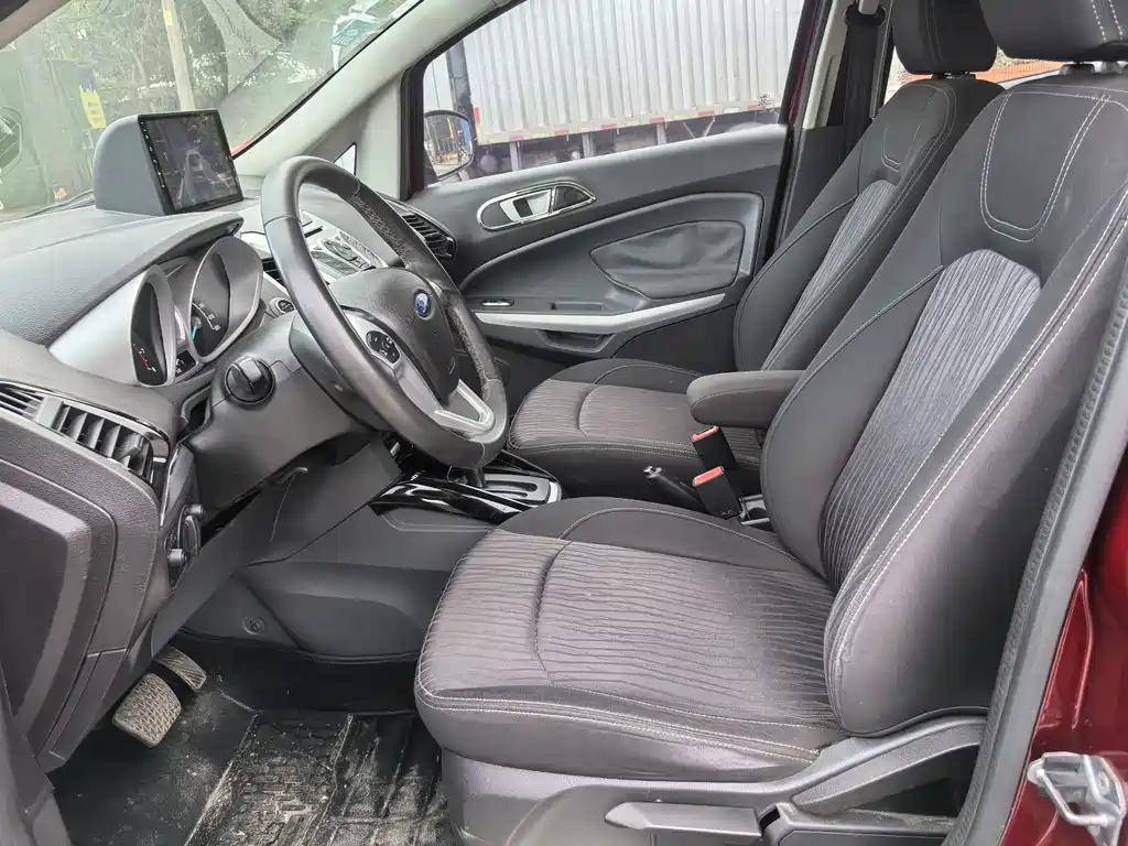 Ford Ecosport — миниатюра 11