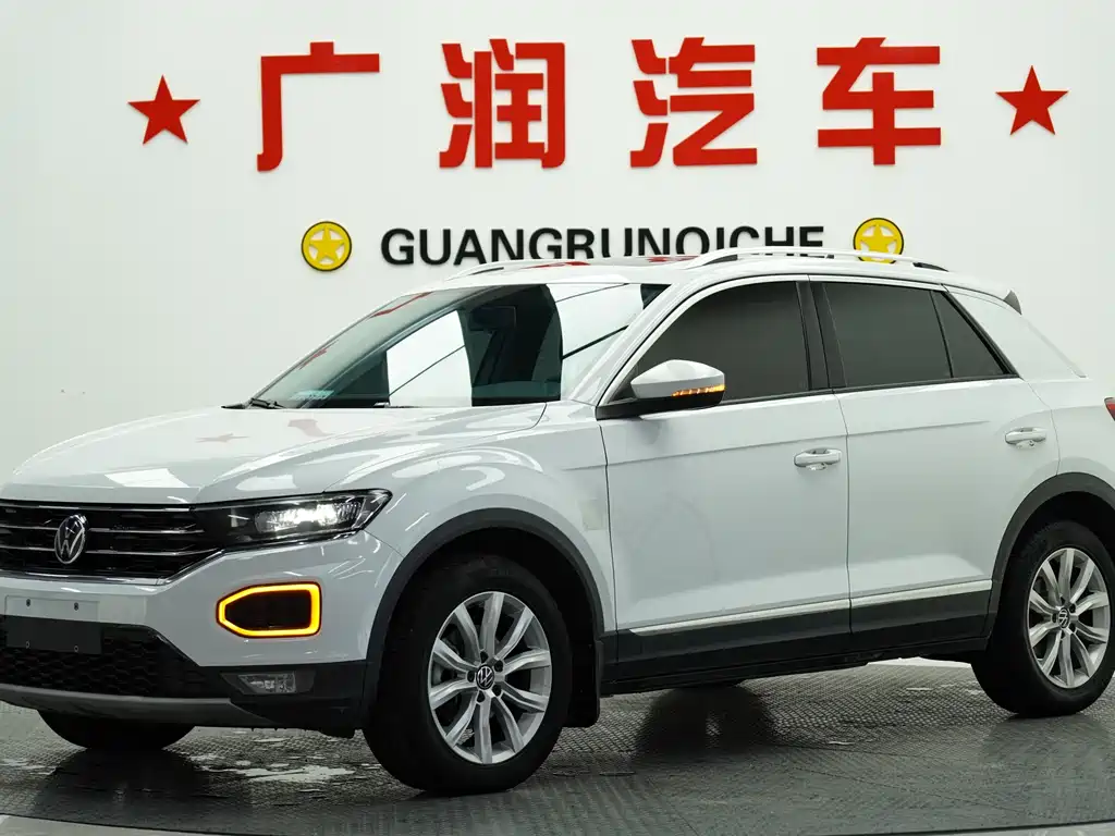 VOLKSWAGEN T ROC EXPLORING SONGS