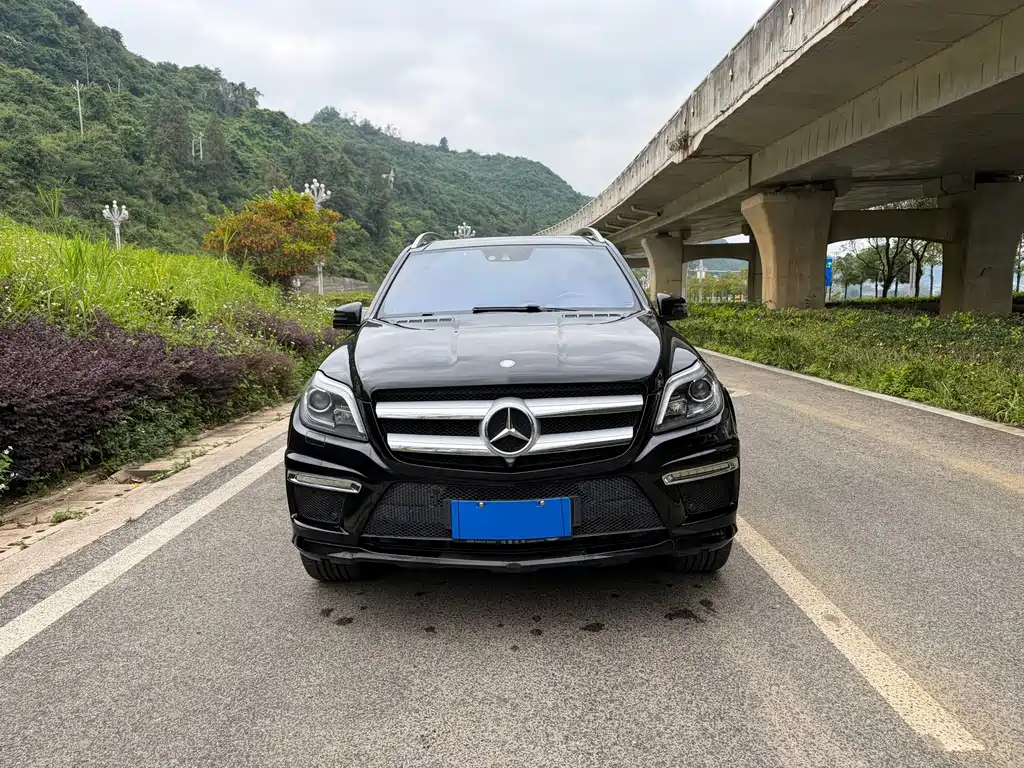 Mercedes-Benz GL-Class — миниатюра 9