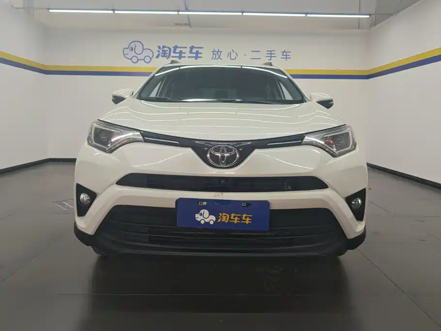 Toyota RAV4 — миниатюра 2